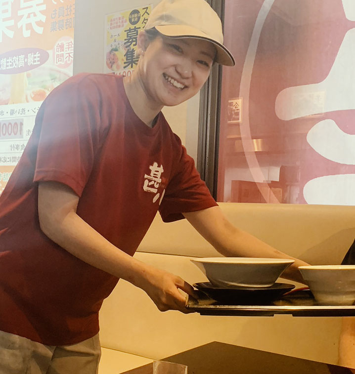 麺屋甚八接客業務